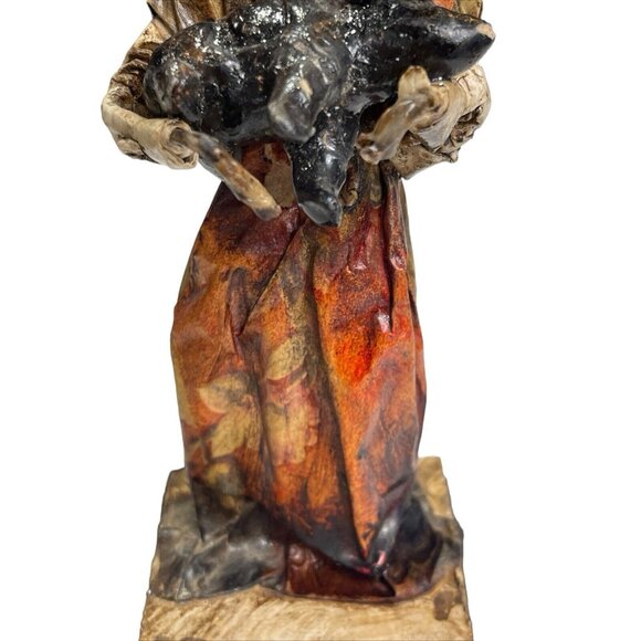 Vintage Paper Mache Old Lady Carrying a Pig Statue Figurine Wood Base 6.5 in H - Picture 6 of 8